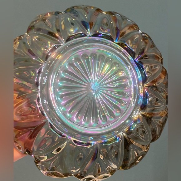 Vintage Federal Glass Petal Design Iridescent Smoke Carnival Glass Bowl 5.5” - Picture 6 of 7